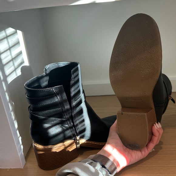 Black Leather Ankle Boots - Picture 7 of 7